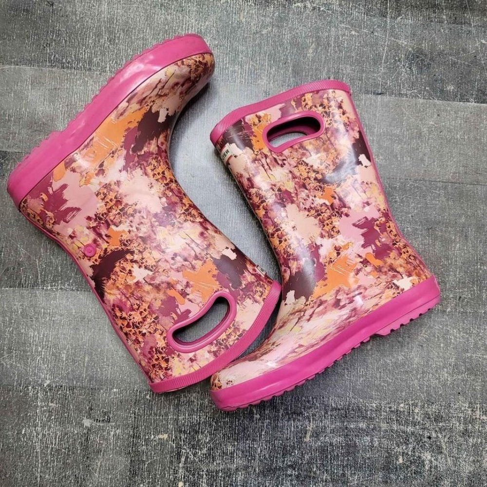 Hunter boots pink Big kids size 4